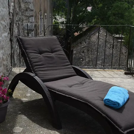 Villa Traditional Croatian Stone House *